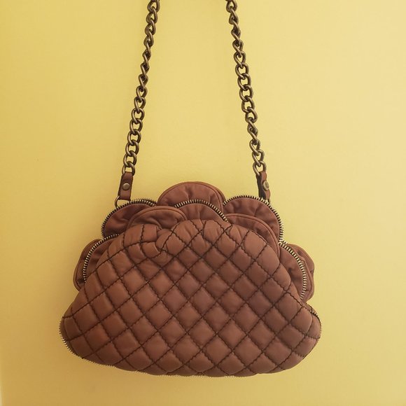 Lockheart Chain Gang Raven Bag Purse Shoulder Bag with Rose Decorations - Picture 8 of 10